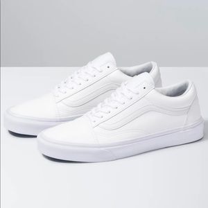 Vans White Leather CLASSIC TUMBLE OLD SKOOL